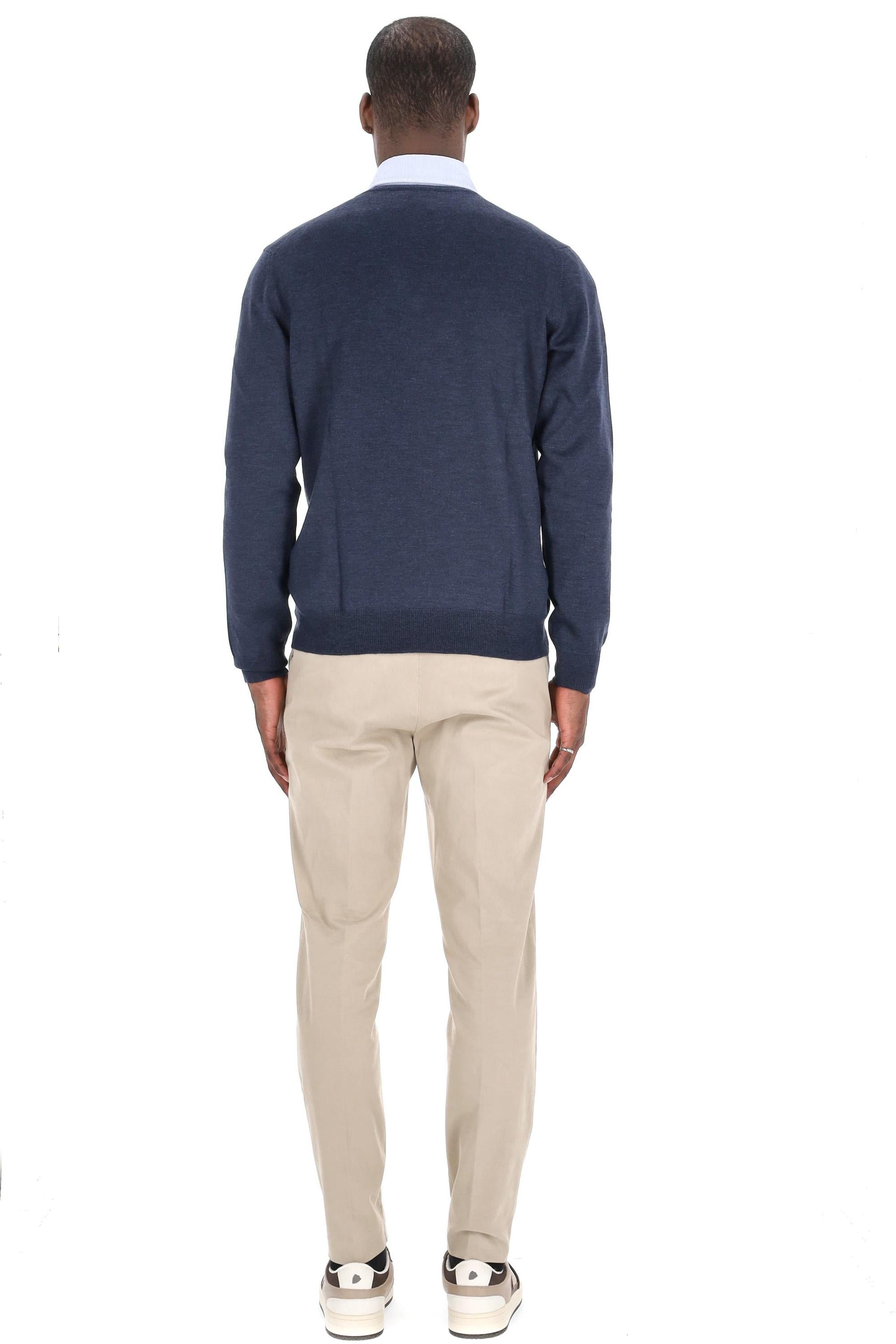 Maglia scollo V in lana vergine 1429055515 0595 595 Barba 
