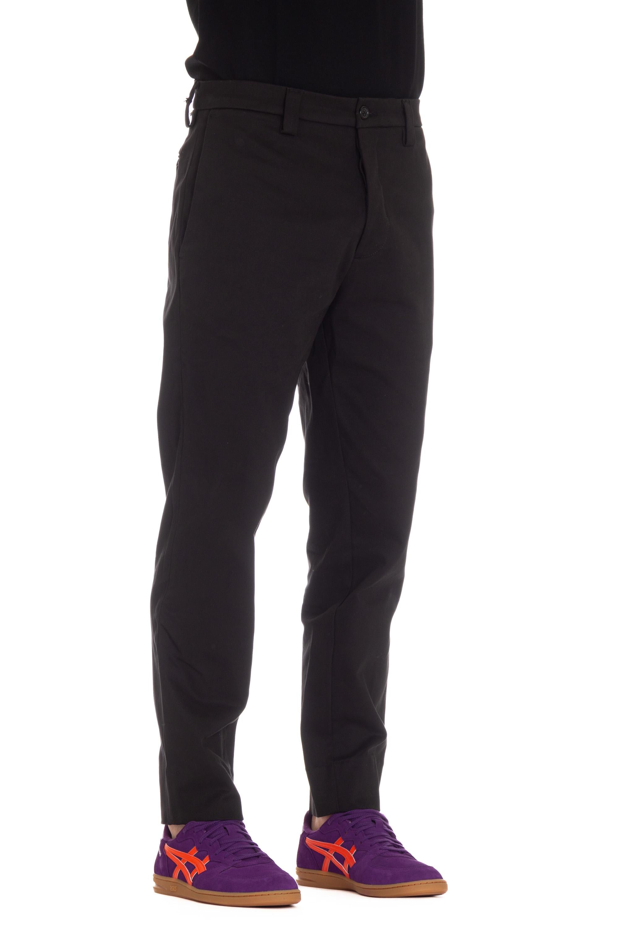 Haikure Pantalone chino modello Mason 03152GS036TP/2 C0100 