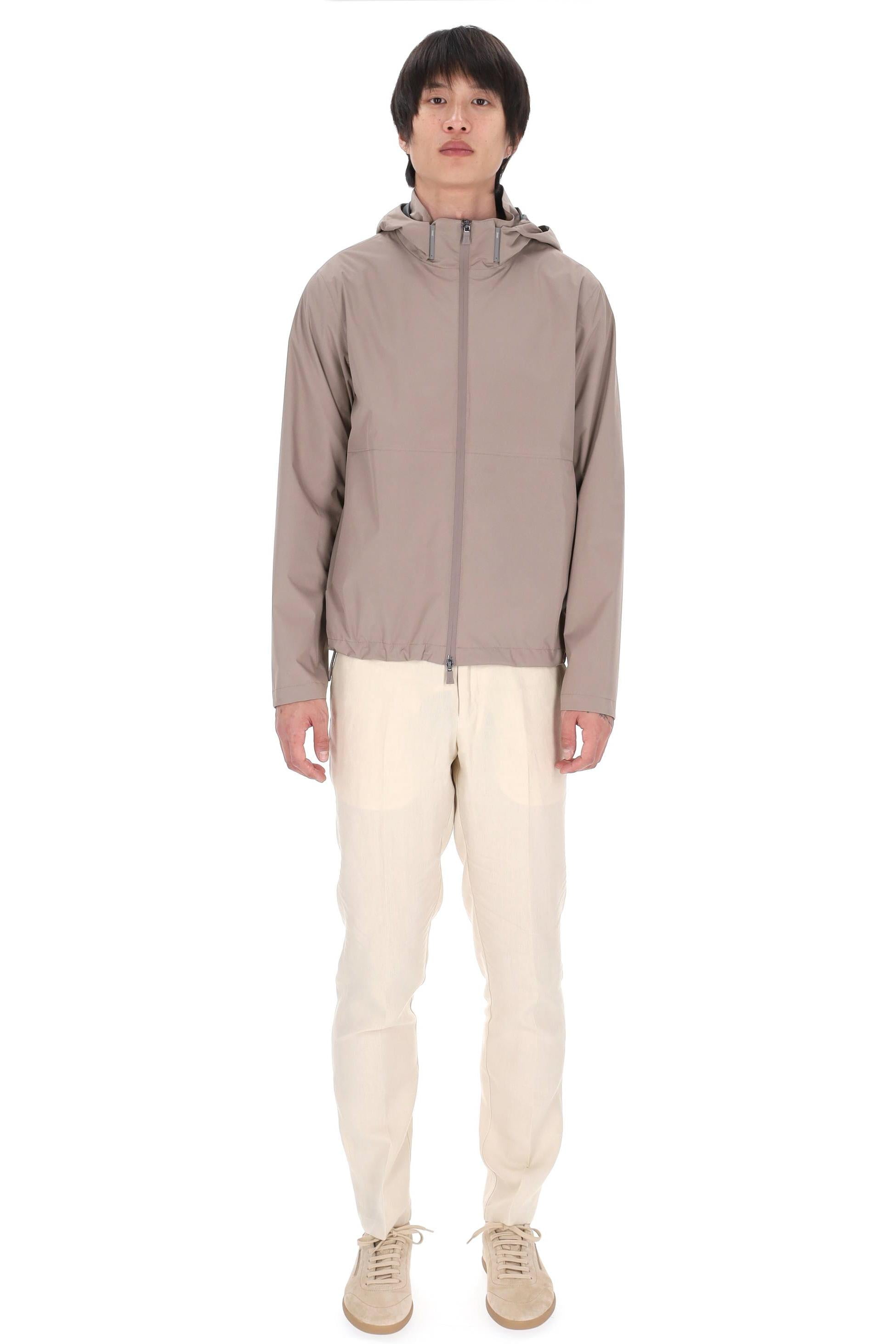 Herno Giubbino bomber in nylon anti acqua Functional Wardrobe GI000618U 2600 