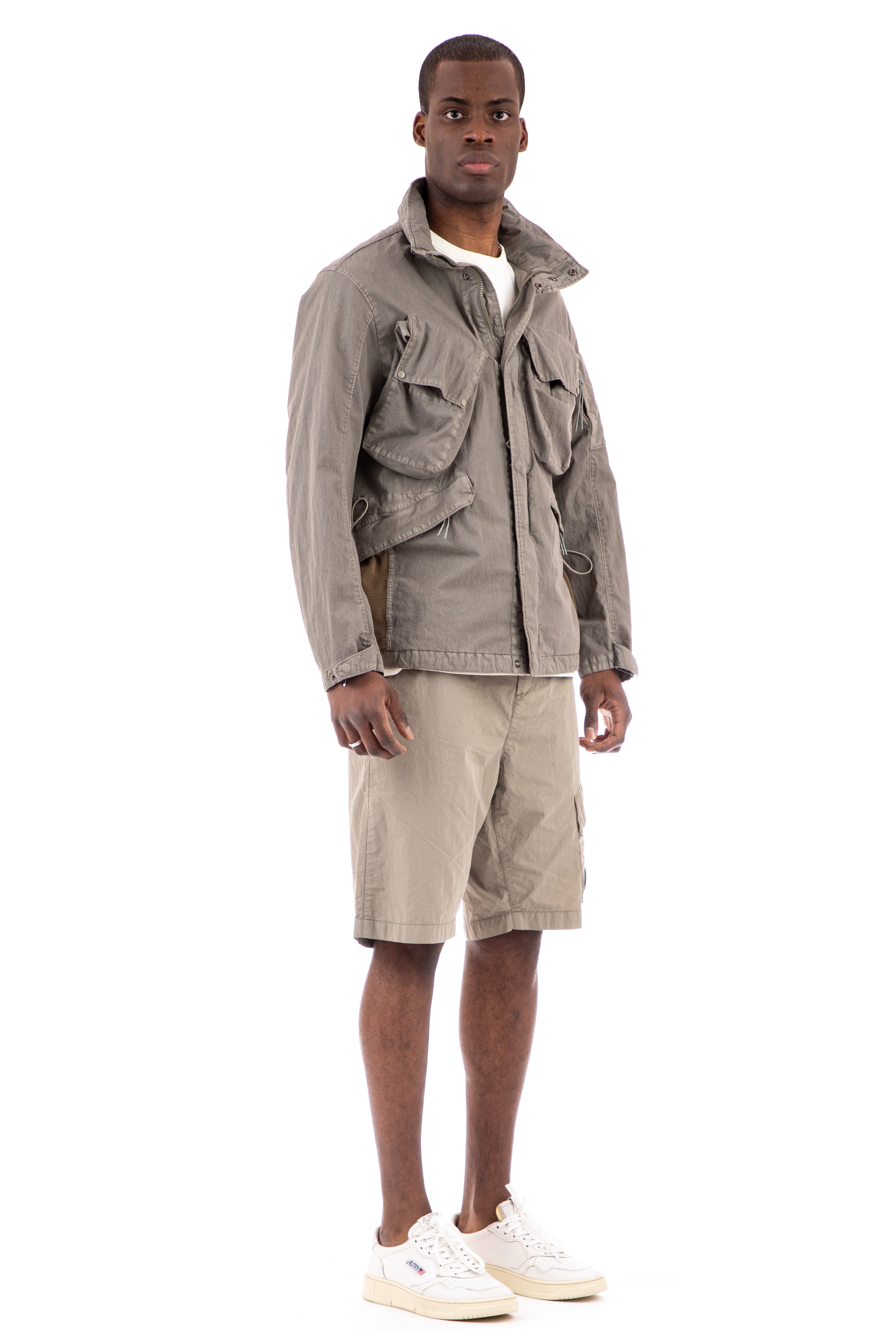 Jacke mit mehreren Taschen aus beschichteter Baumwolle mit Fadenzahl 50
